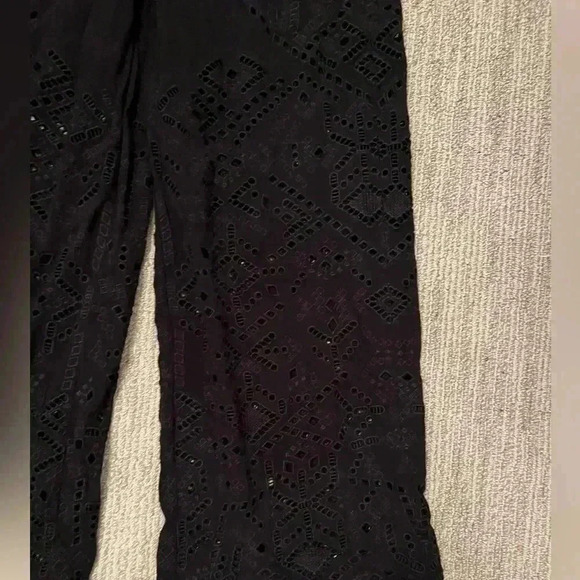 MEDIUM THEORY ALKES GHOST CREPE EYELET MEDIUM BLACK CROCHET ANKLE LEG PANTS - Picture 6 of 9